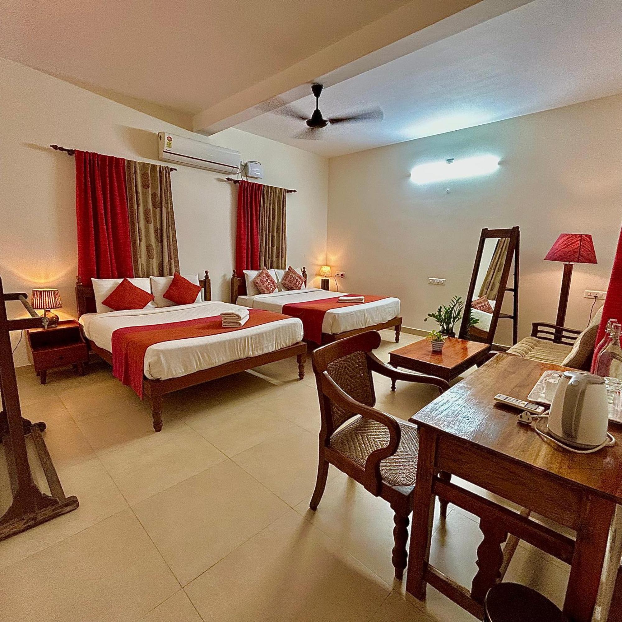 Santa Maria, Trivandrum - An Airport Boutique By The Sea Bed & Breakfast Thiruvananthapuram Eksteriør bilde